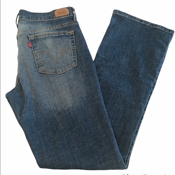 Women’s Levi’s 515 Boot Cut Jeans Size 6 - Picture 1 of 12